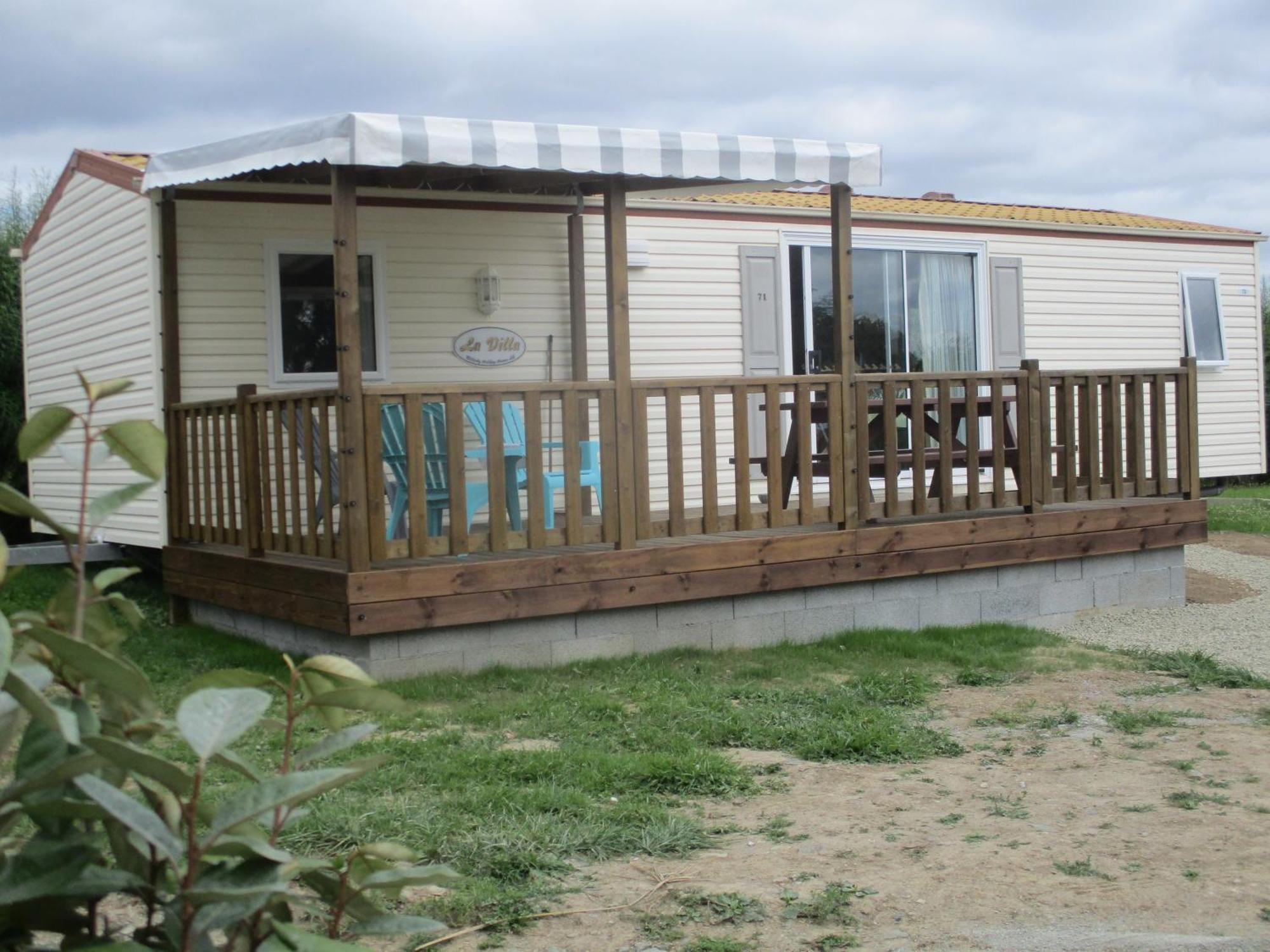 Les Mobile Home De Kerroyal Garlan Bagian luar foto